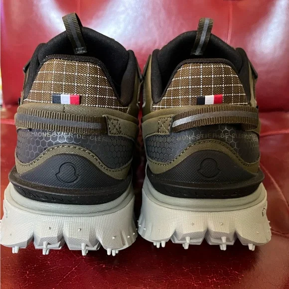 Moncler Low Top Athletic SneakersGreenPrintedLeather TrimRound-ToesLace-Up - Picture 3 of 5